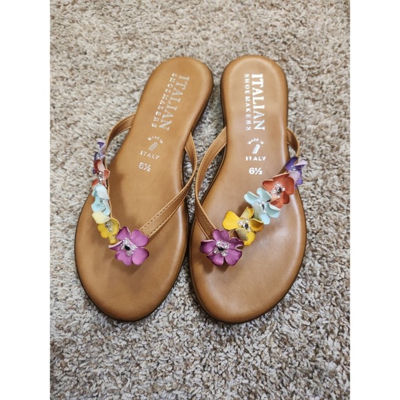 Italian Shoemakers Shoes - Italiana by ltalian Shoemakers Adara Floral Tan Leather Thong Sandals Size 6.5